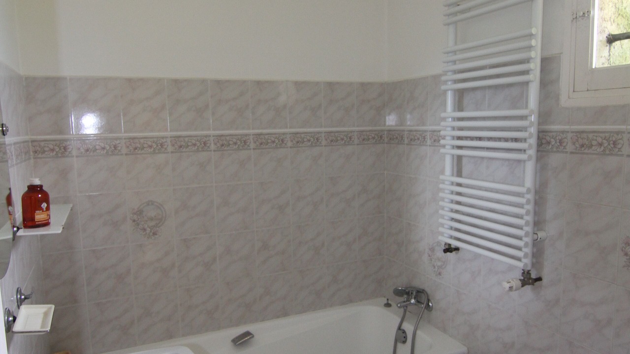 Photo of Bathroom in Trans-en-Provence