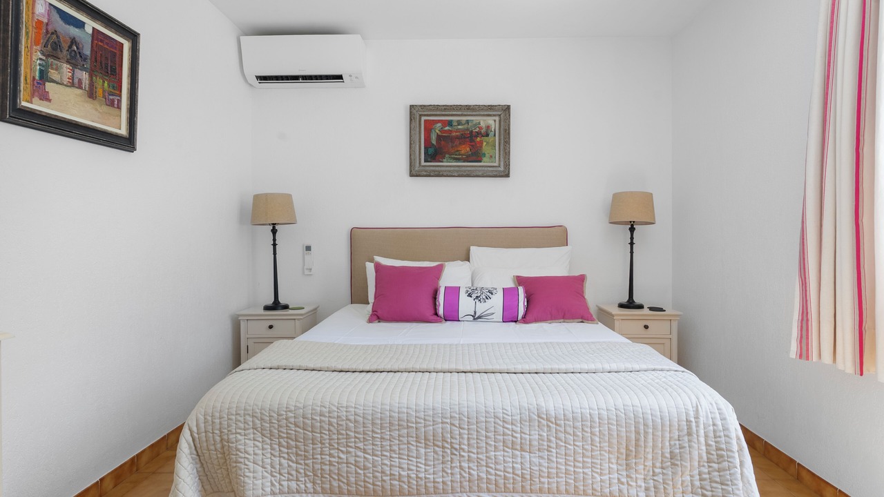 Photo of Bedroom in Sanary-sur-Mer