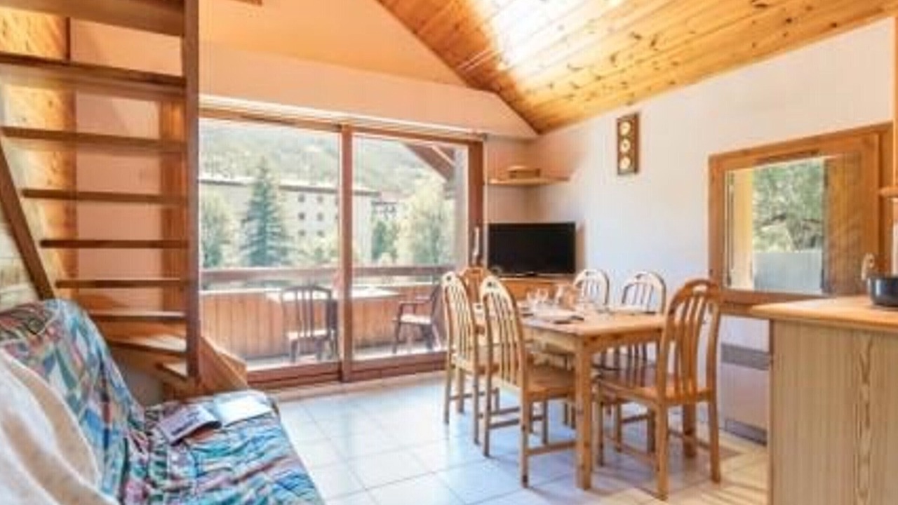 Photo of Livingroom in La Salle-les-Alpes