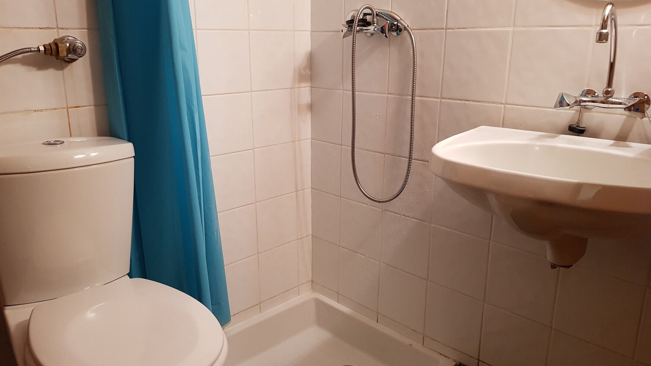 Photo of Bathroom in Arc-1600