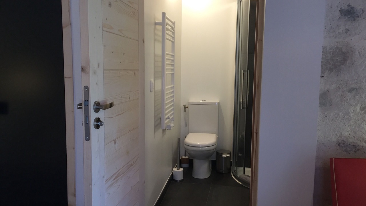 Photo of Bathroom in Chaparon