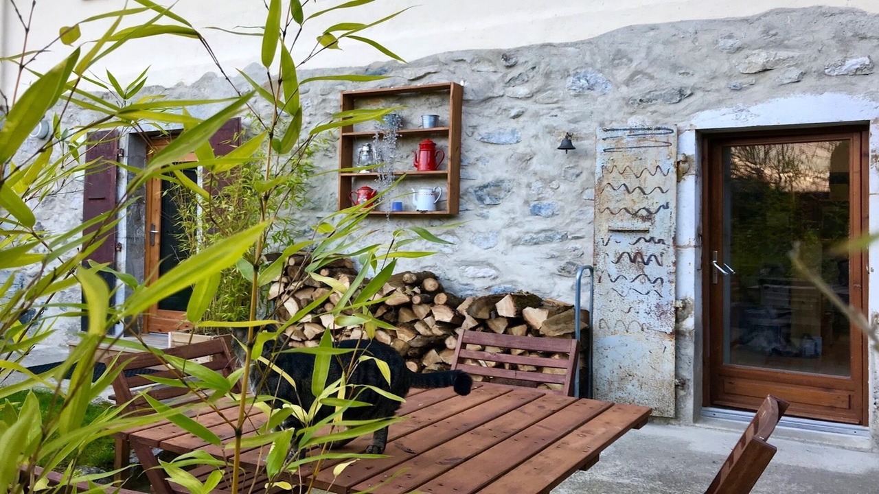Photo of Outdoor in Chaparon