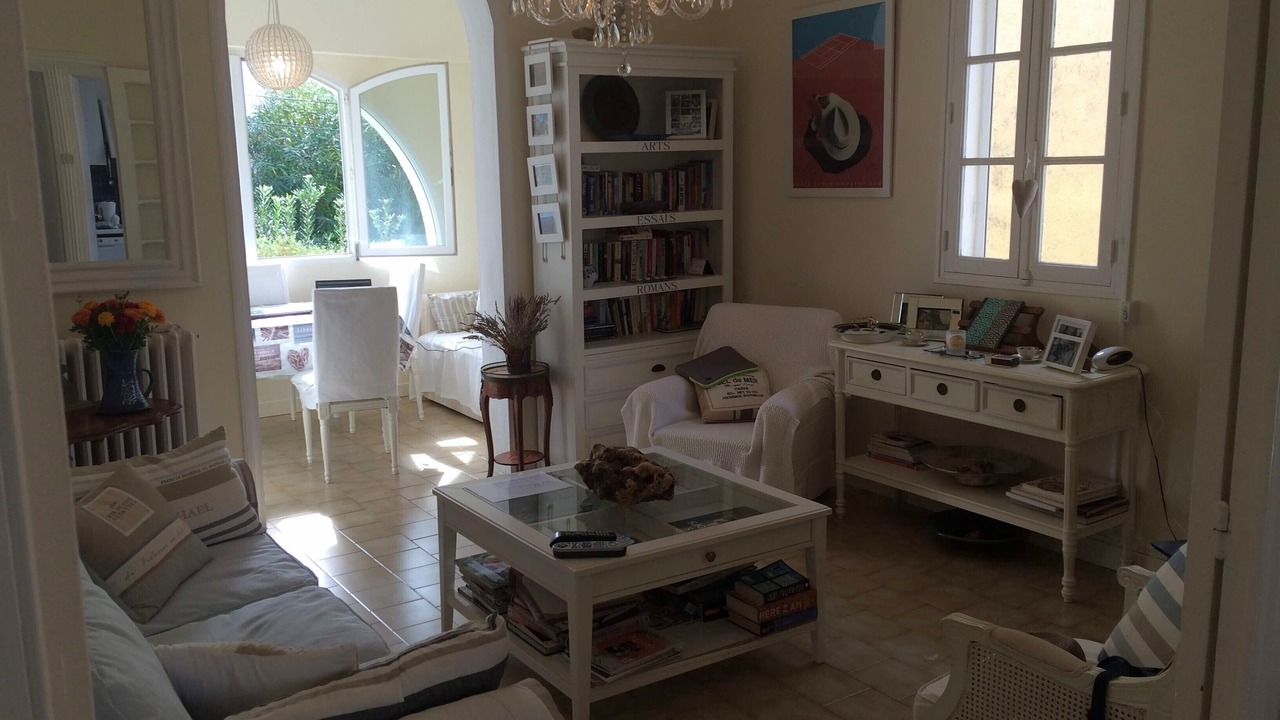 Photo of Livingroom in Bandol