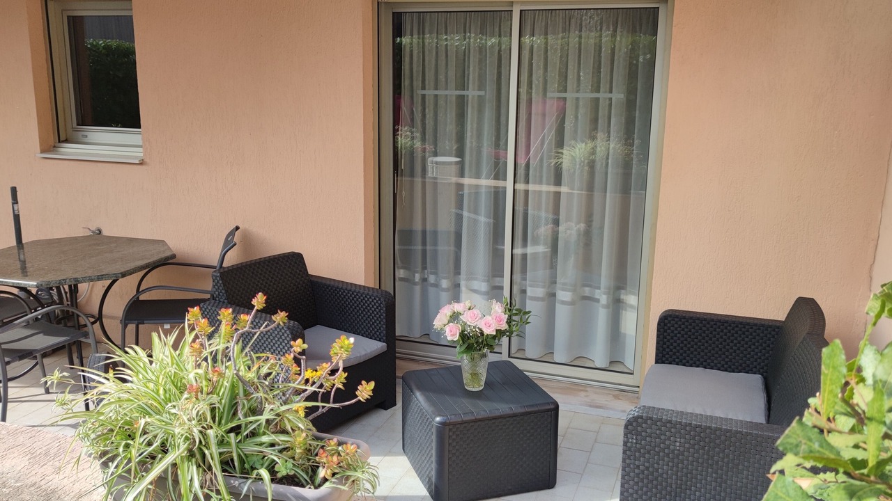 Photo of Outdoor in California - Pezou