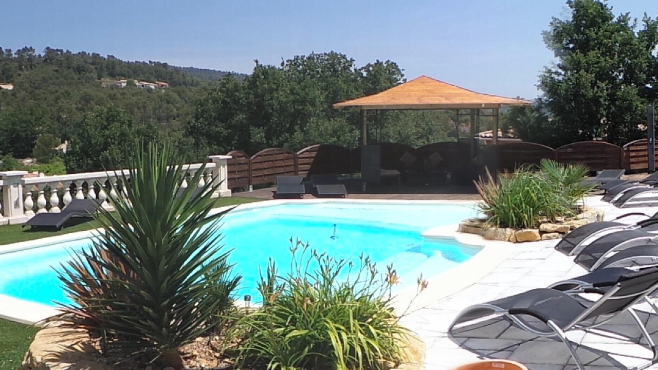 Photo of Outdoor in Gareoult