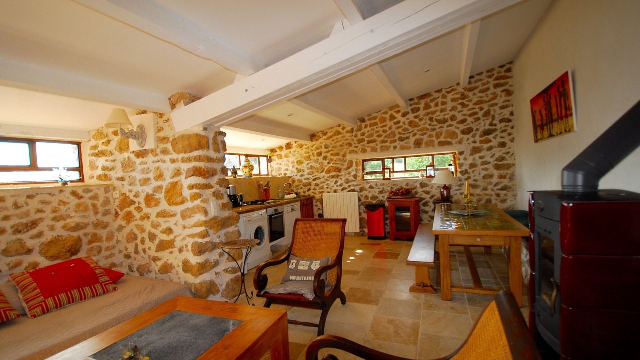 Photo of Livingroom in Aups