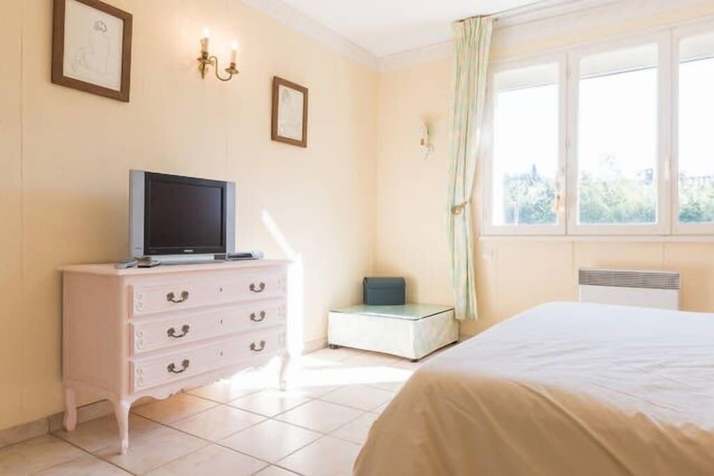Photo of Bedroom in Le Brusc