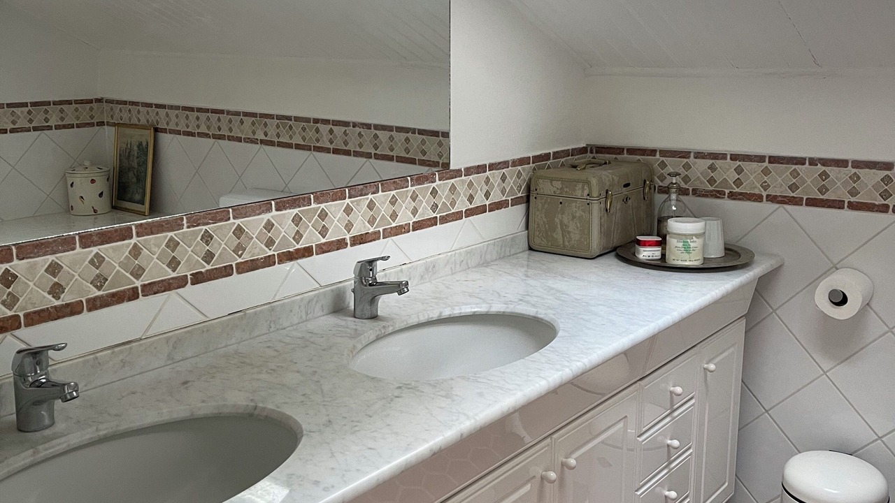 Photo of Bathroom in Claviers