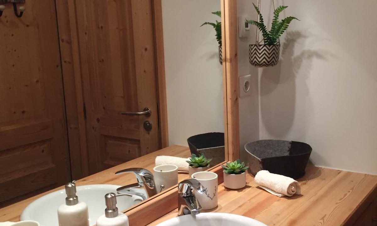 Photo of Bathroom in La Salle-les-Alpes