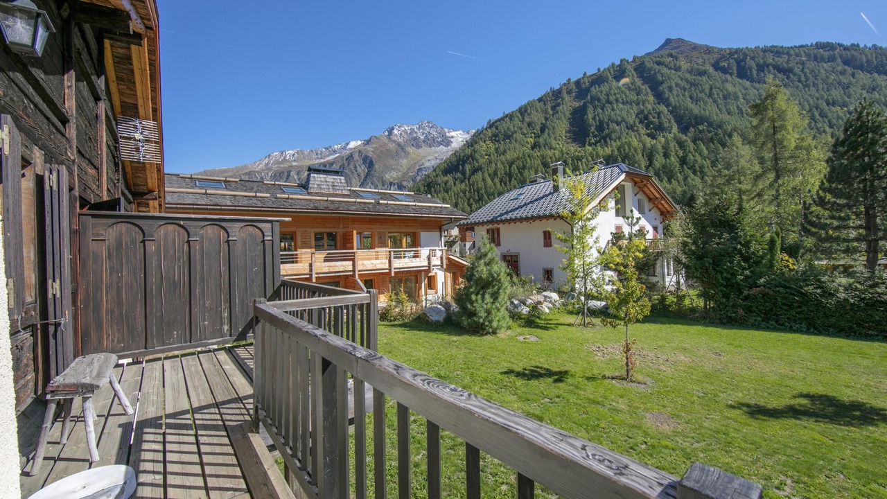 Photo of Patio Balcony in Montroc