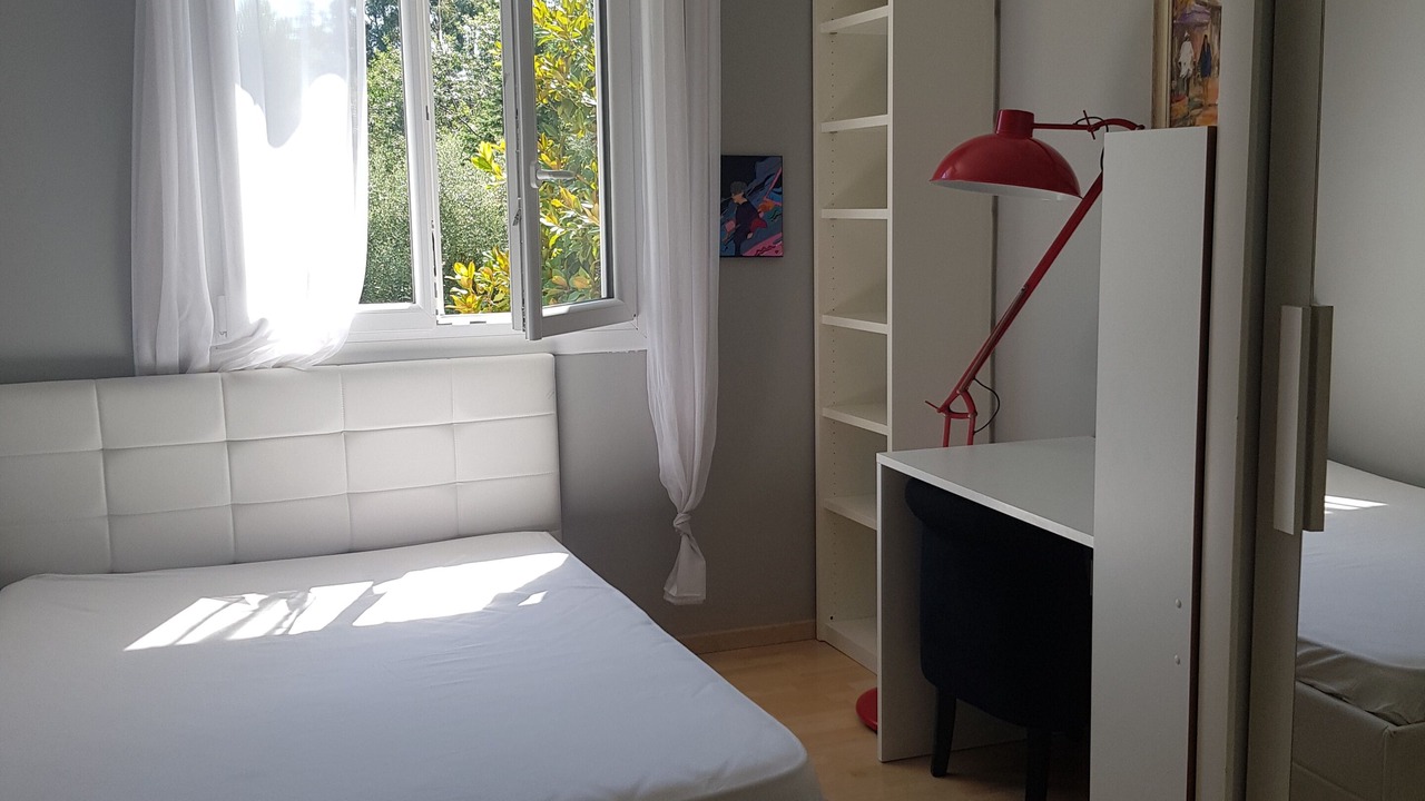 Photo of Bedroom in Villeneuve-Loubet