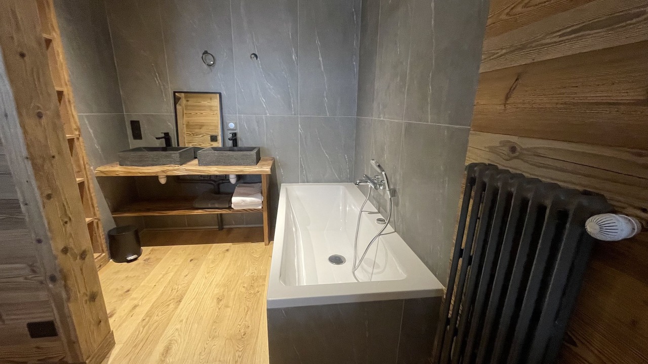 Photo of Bathroom in Tignes le Lac