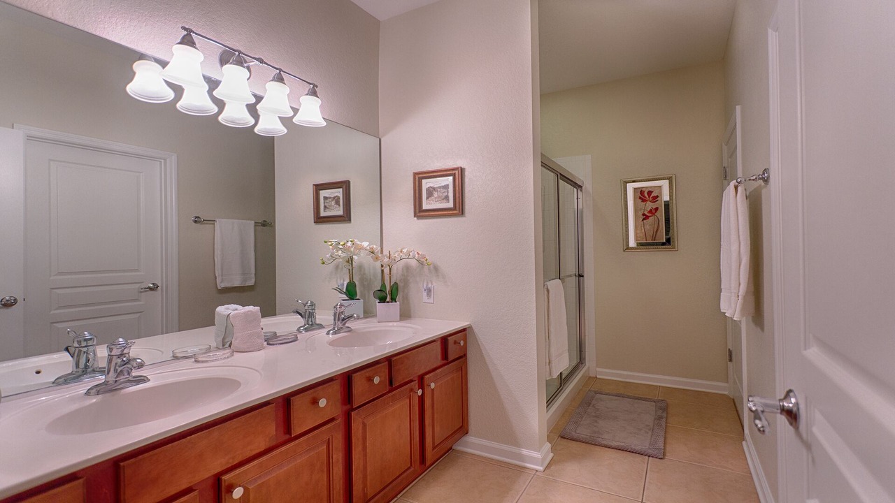 Photo of Bathroom in Windsor Hills