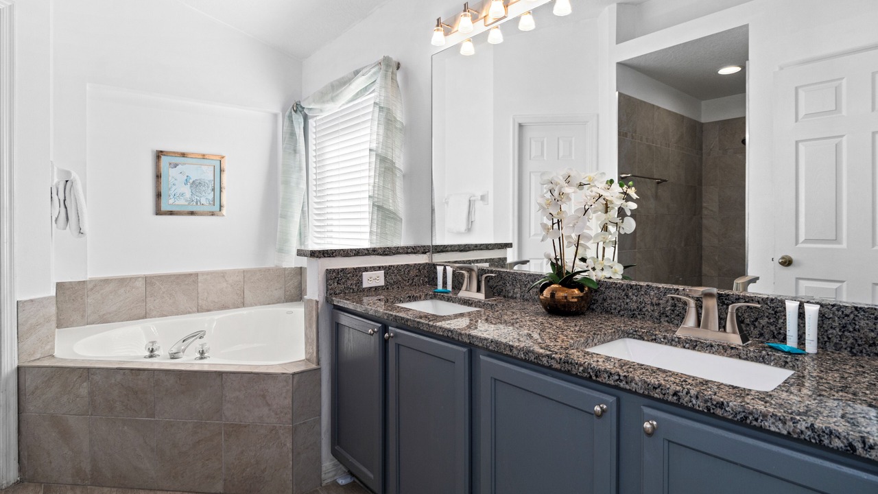 Photo of Bathroom in Haines City