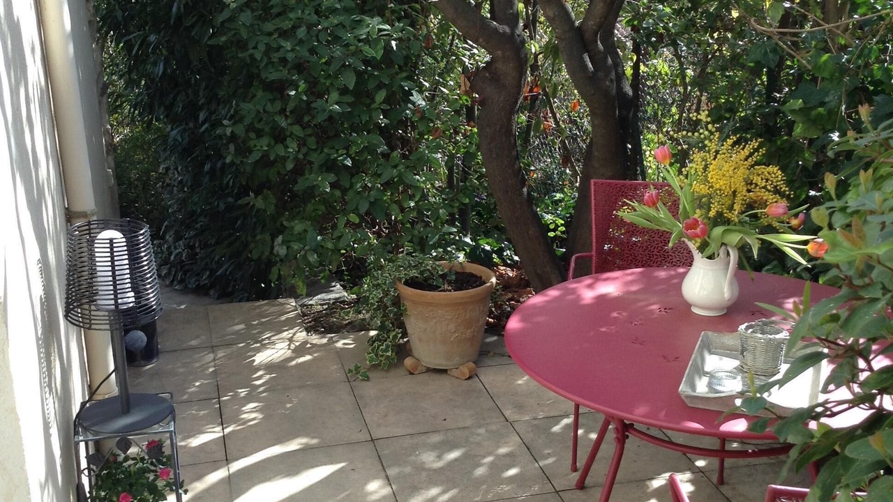 Photo of Outdoor in Auriol