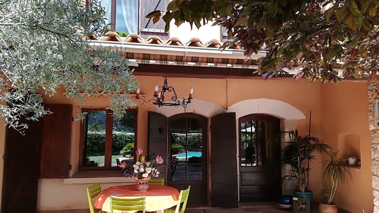 Photo of Outdoor in Rians