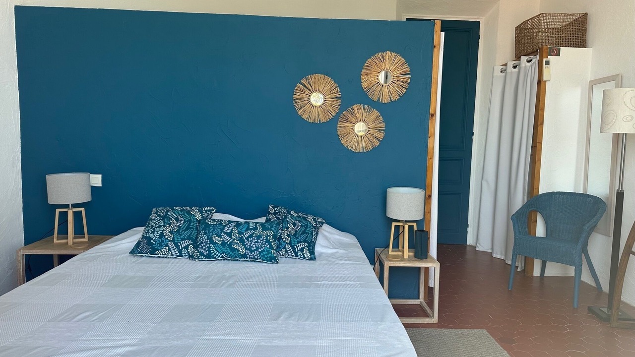 Photo of Bedroom in Sainte-Maxime City Centre