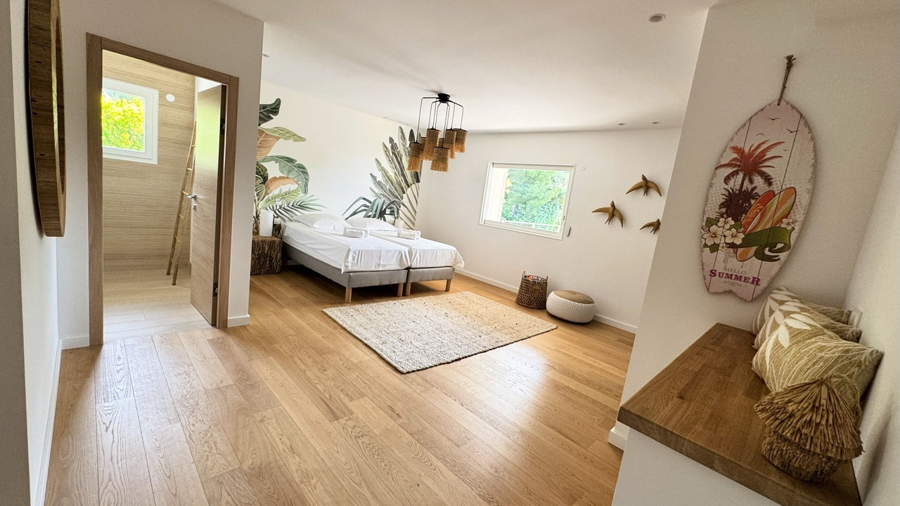 Photo of Bedroom in Saint-Cyr-sur-Mer