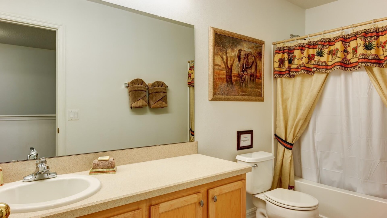 Photo of Bathroom in Windwood Bay