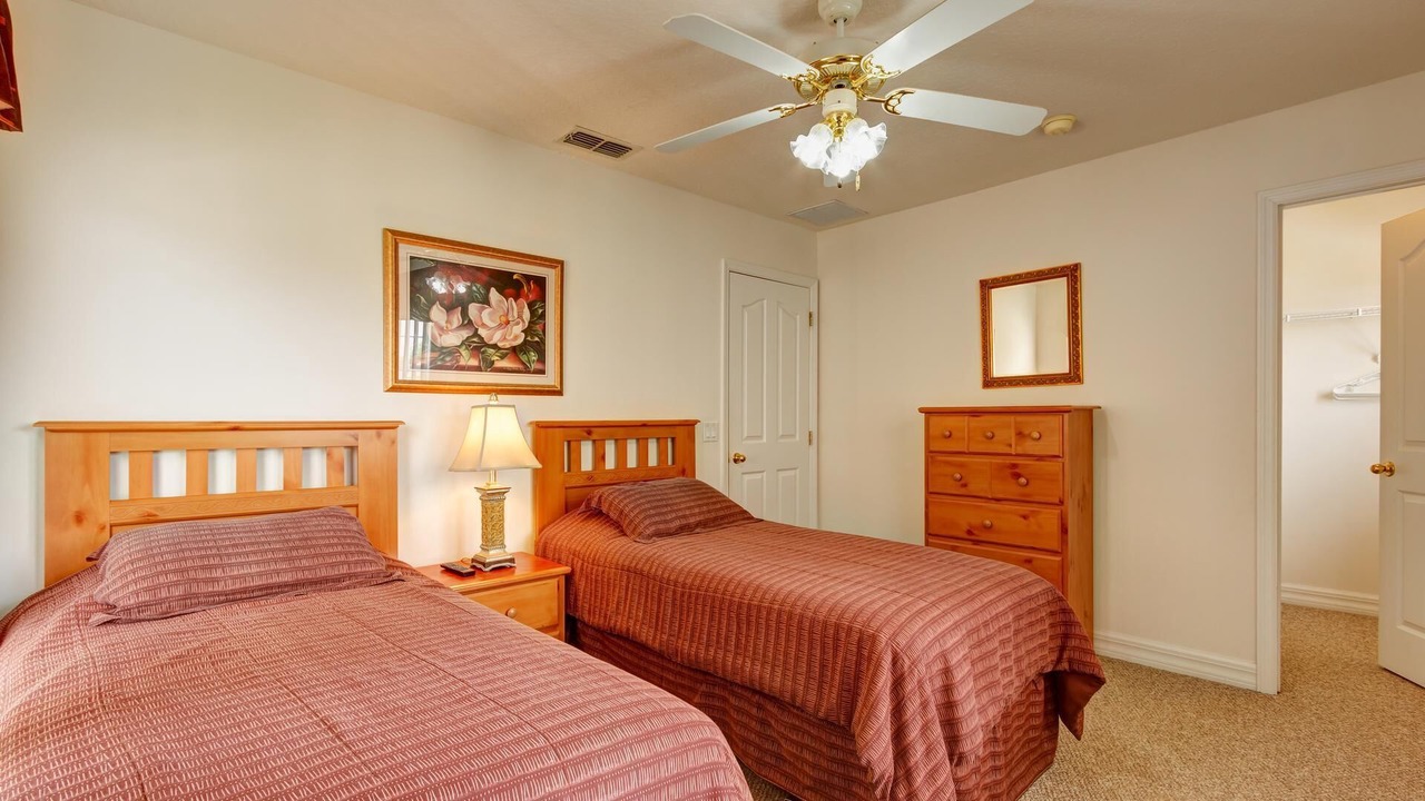 Photo of Bedroom in Windwood Bay