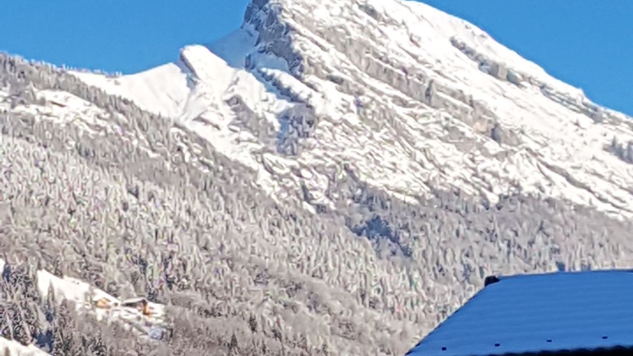 Photo of Outdoor in Thones
