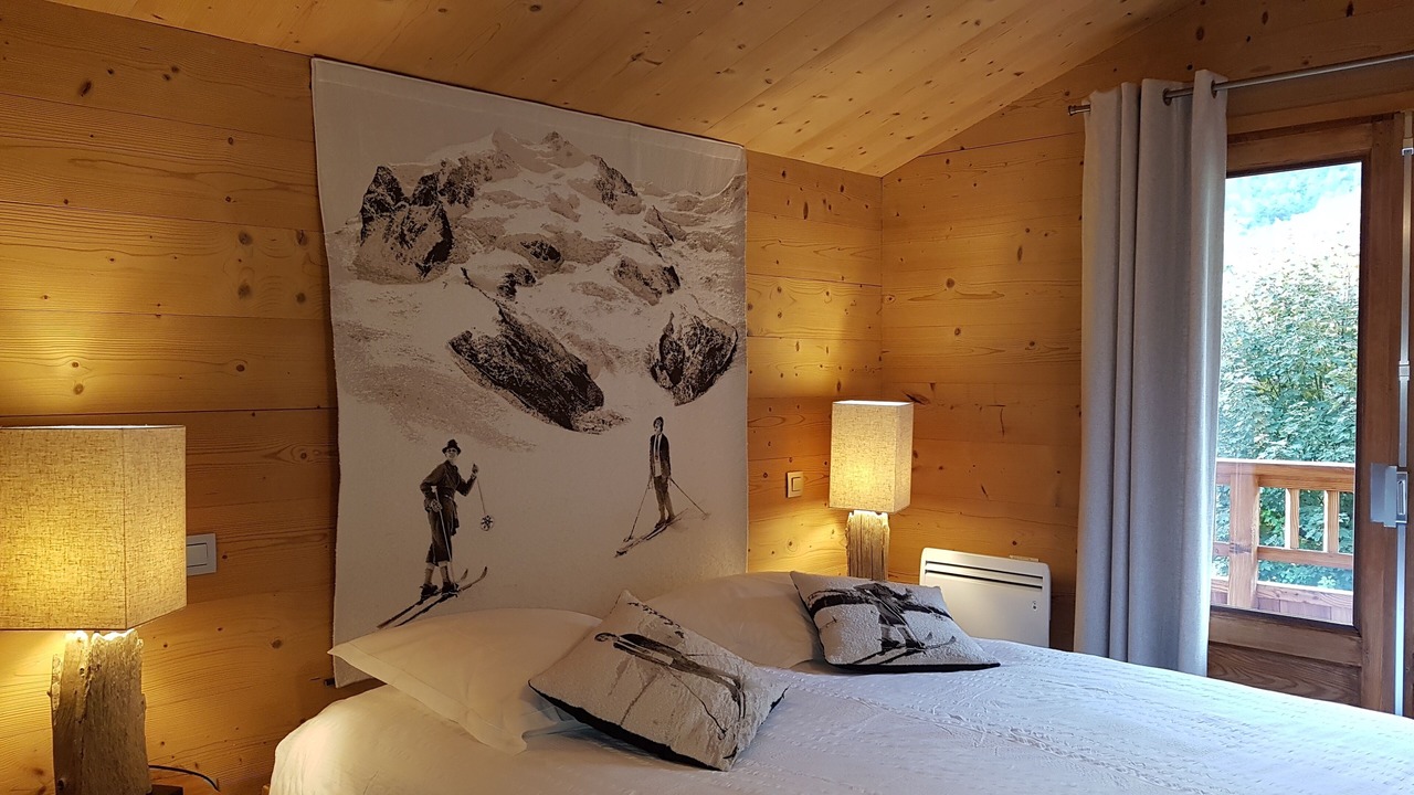Photo of Bedroom in Thones
