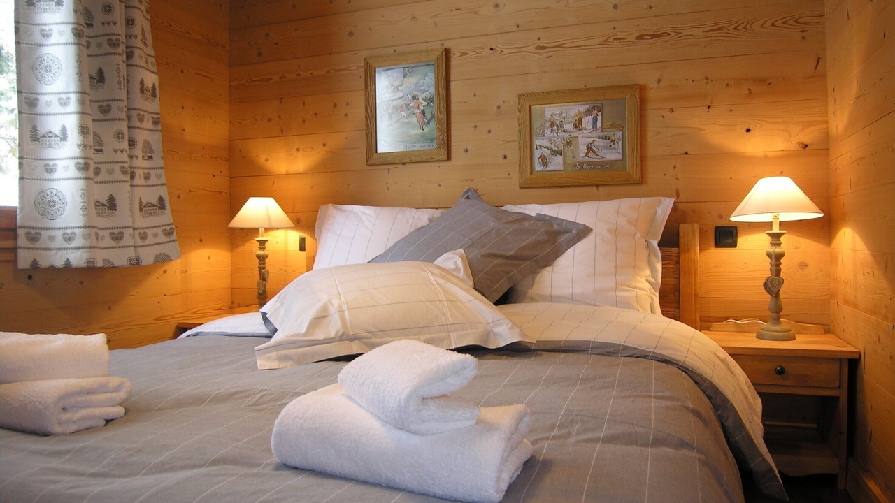 Photo of Bedroom in Thones
