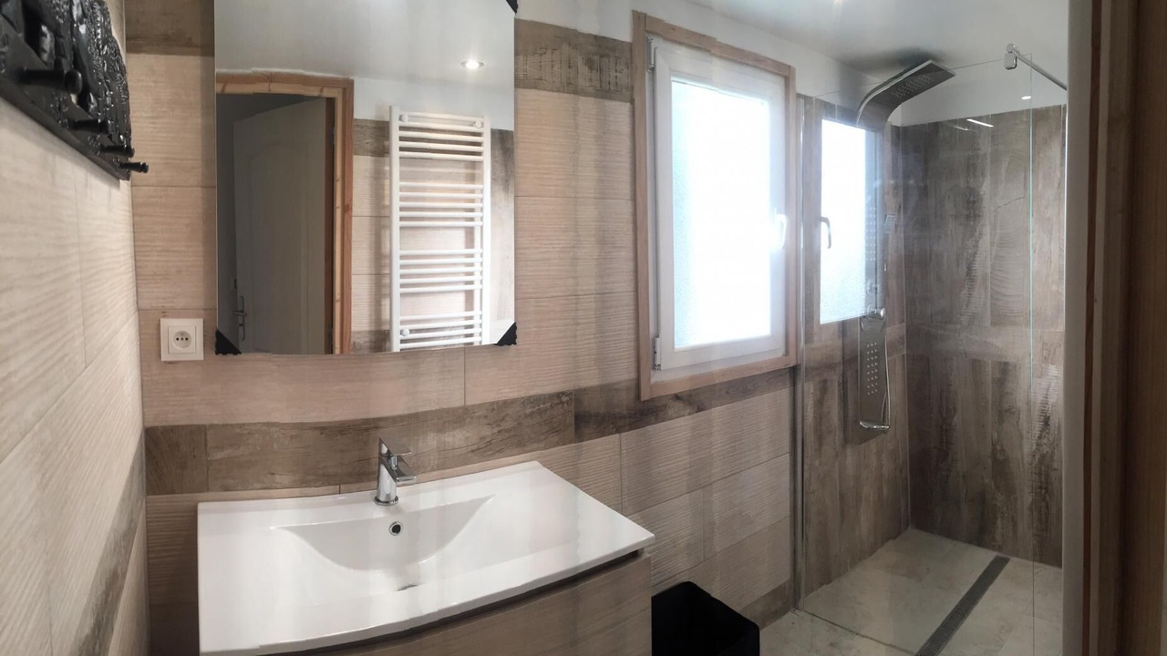 Photo of Bathroom in Le Luc