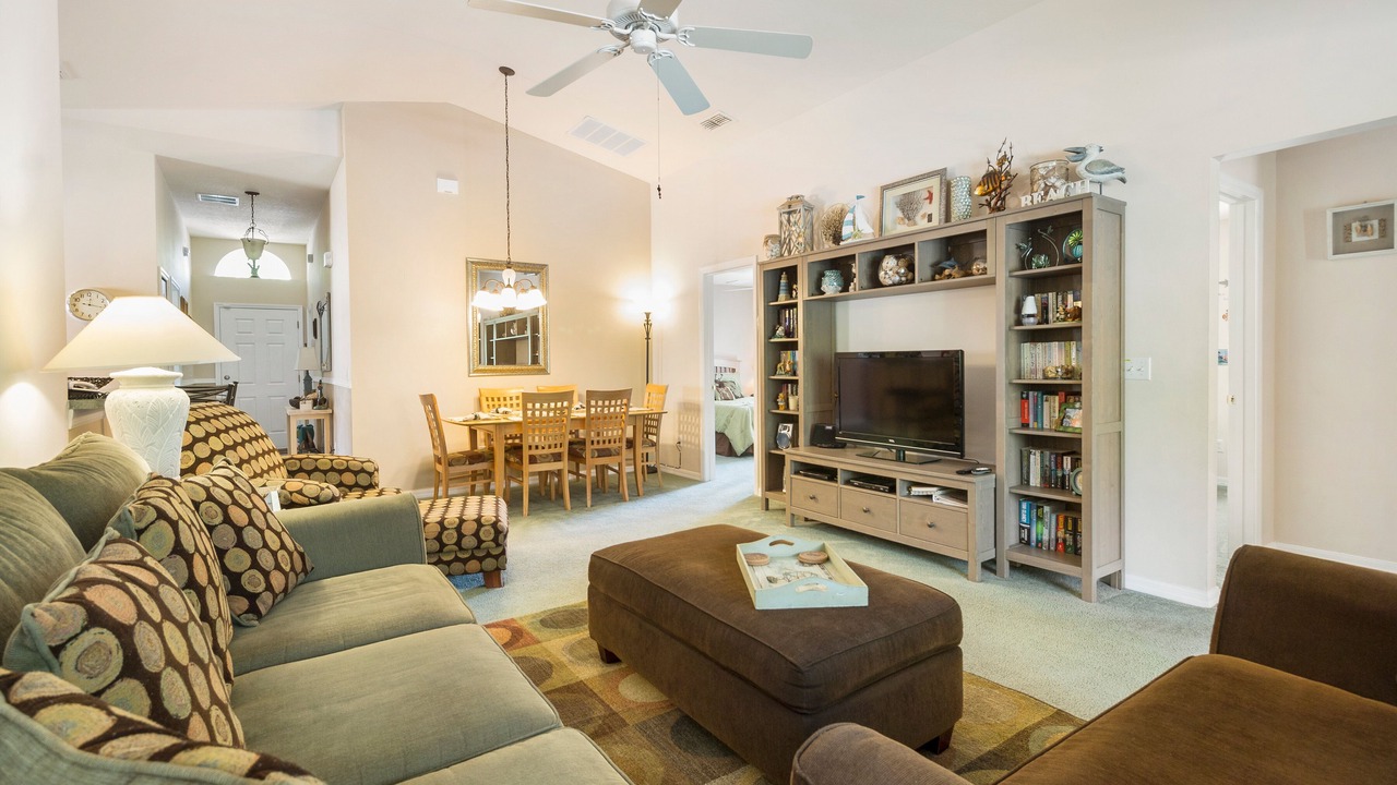 Photo of Livingroom in Sandy Ridge