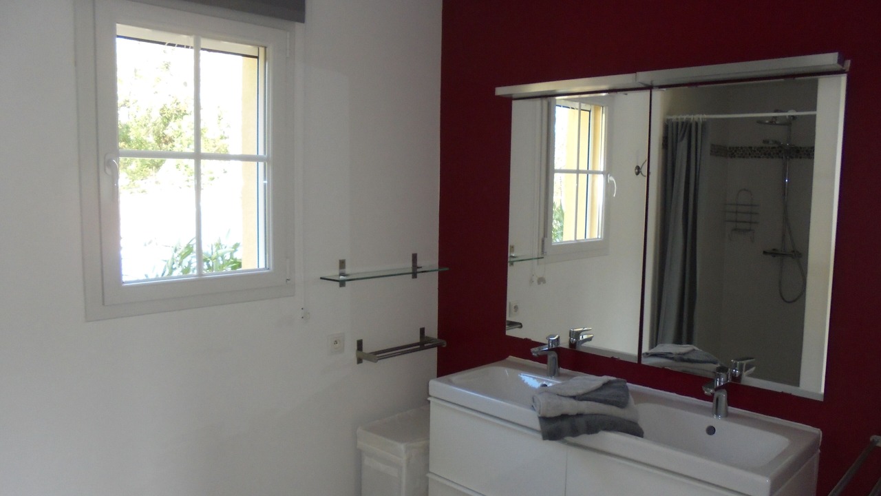 Photo of Bathroom in Lorgues