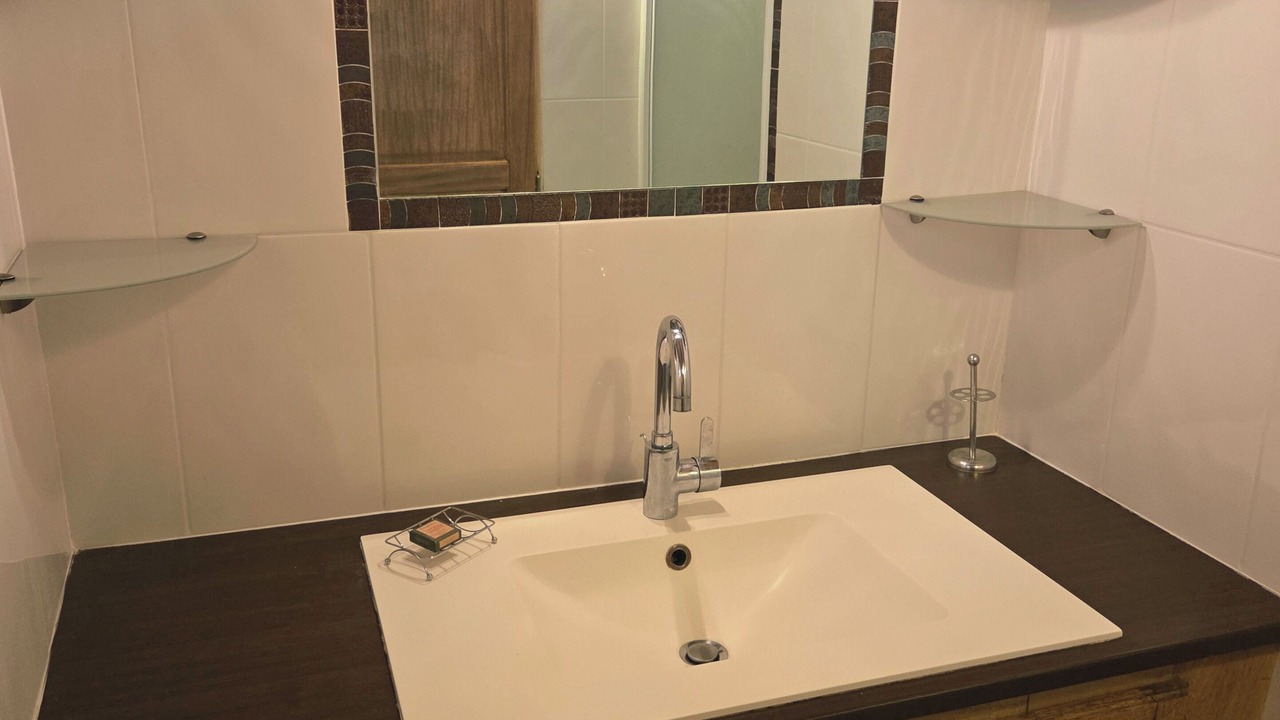 Photo of Bathroom in Flayosc
