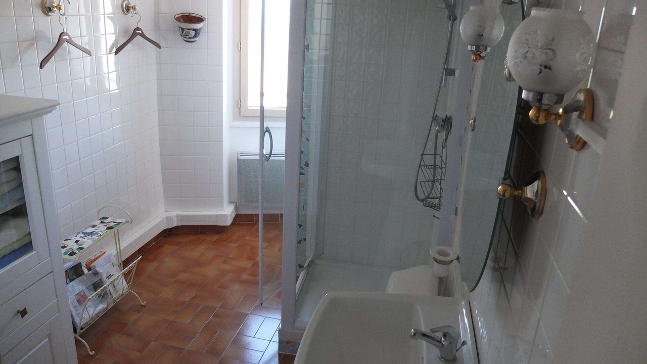 Photo of Bathroom in Baudinard-sur-Verdon