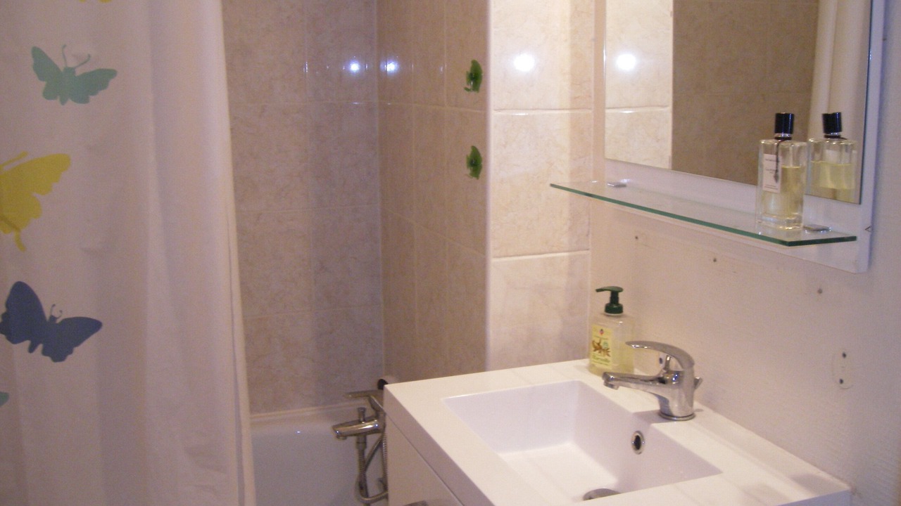 Photo of Bathroom in Saint-Etienne-de-Tinee