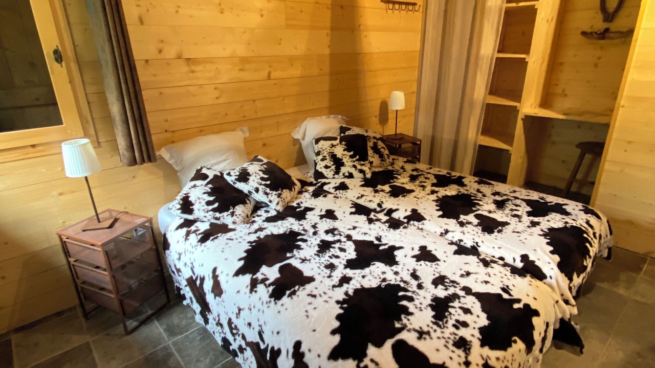 Photo of Bedroom in Habere-Poche