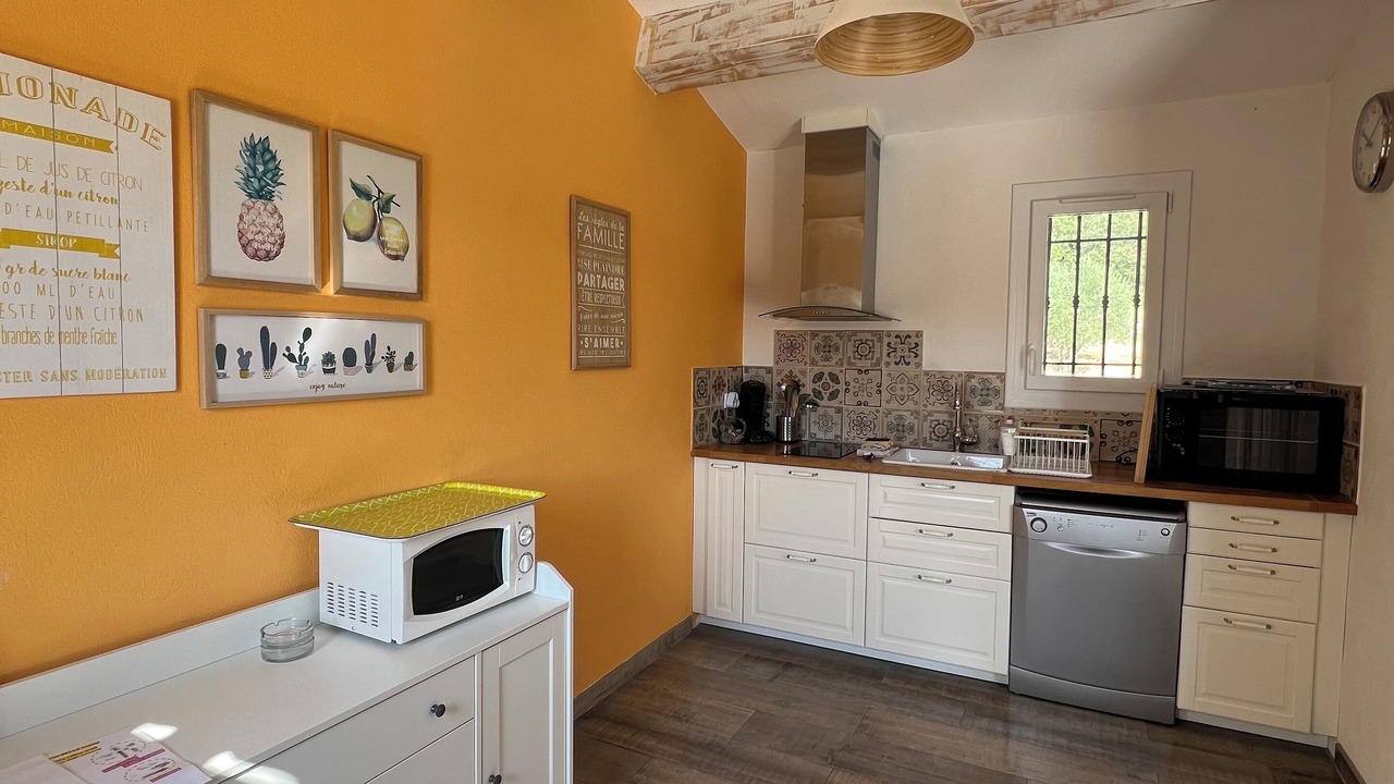 Photo of Kitchen in Le Cannet-des-Maures
