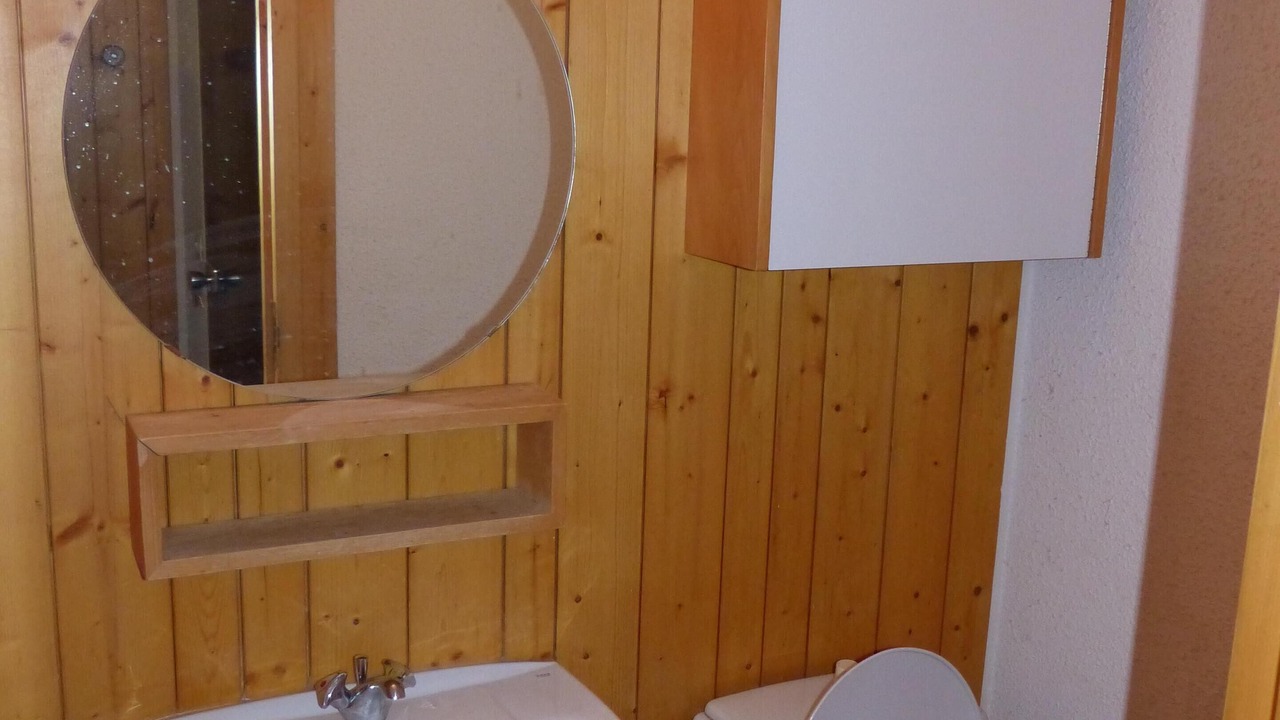 Photo of Bathroom in Arc-1600