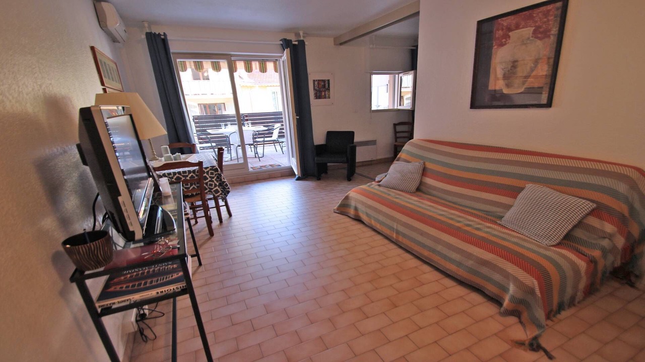 Photo of Livingroom in Sainte-Maxime City Centre