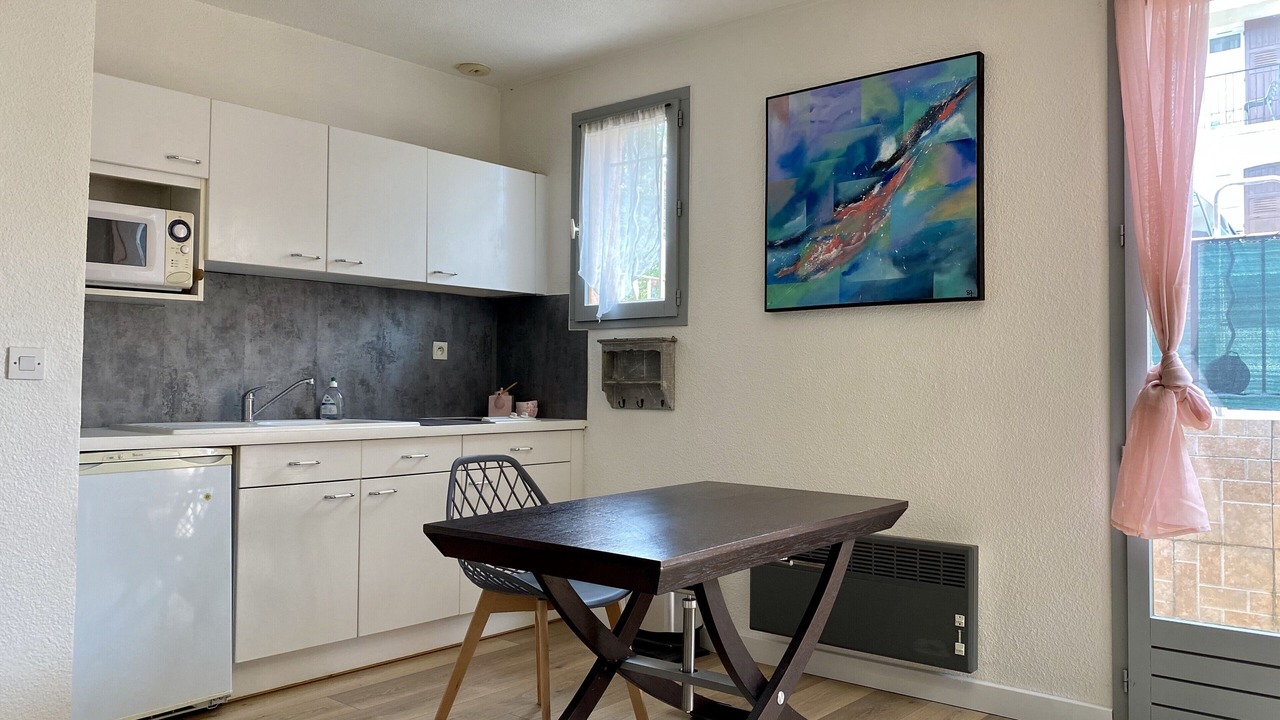 Photo of Kitchen in Greoux-les-Bains