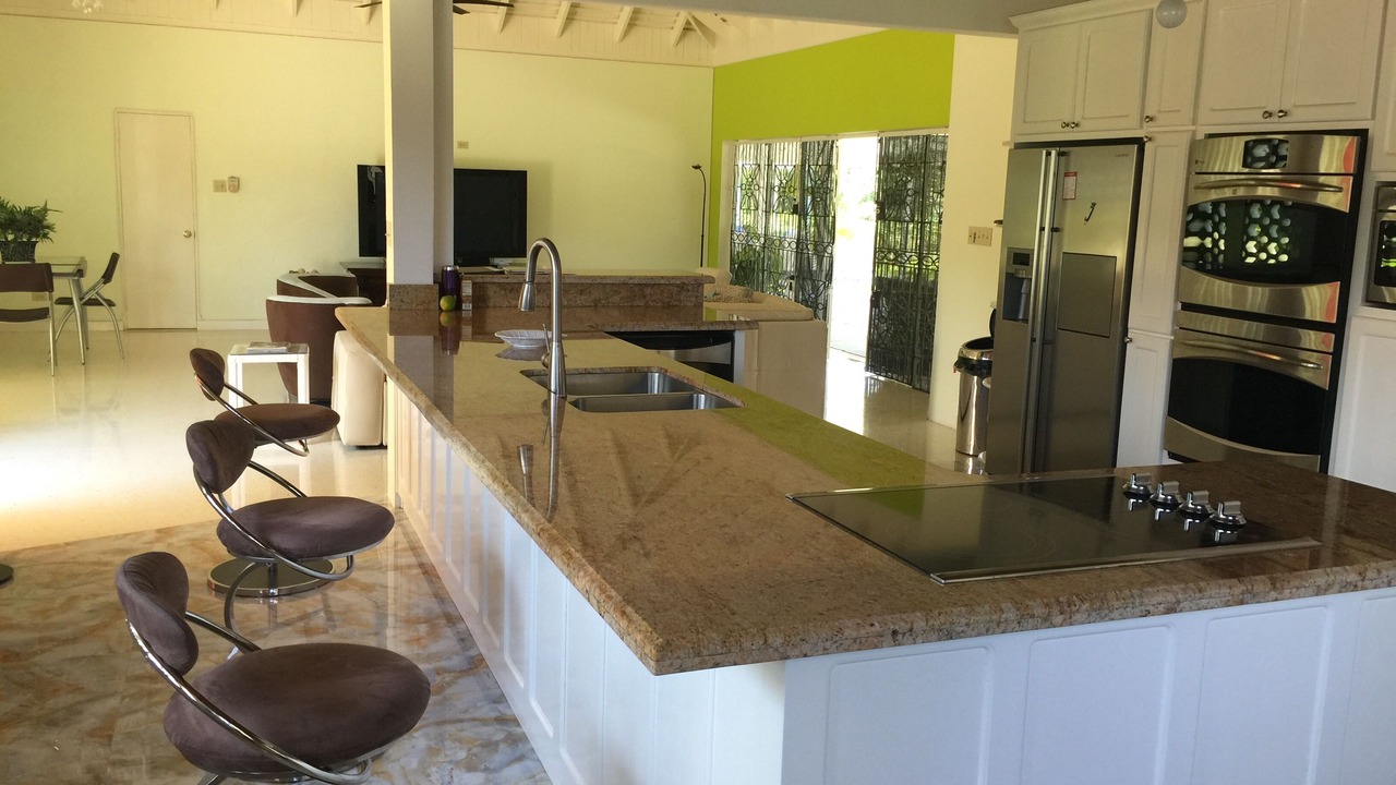 Photo of Kitchen in Runaway Bay