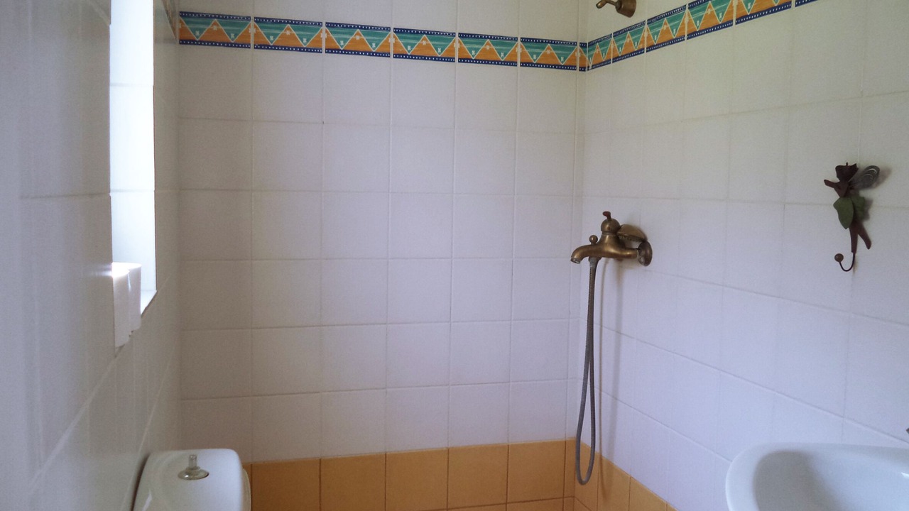 Photo of Bathroom in Vlikhos