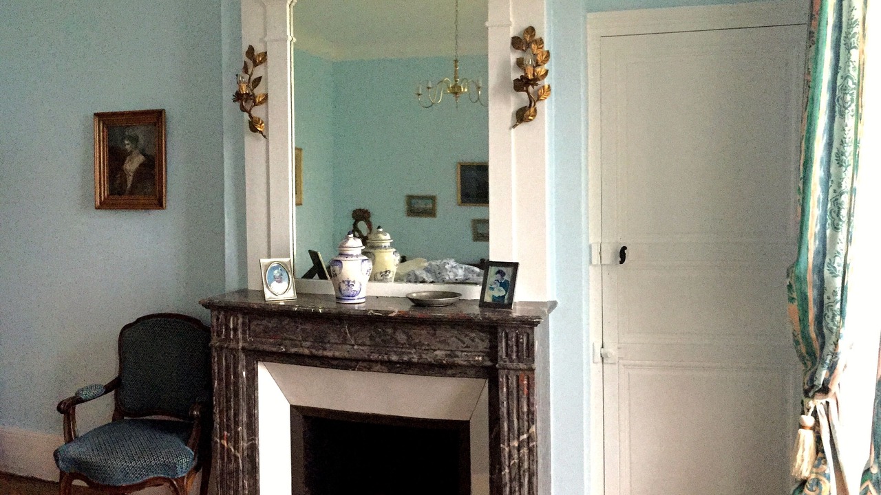 Photo of Bedroom in Bourbon-Lancy