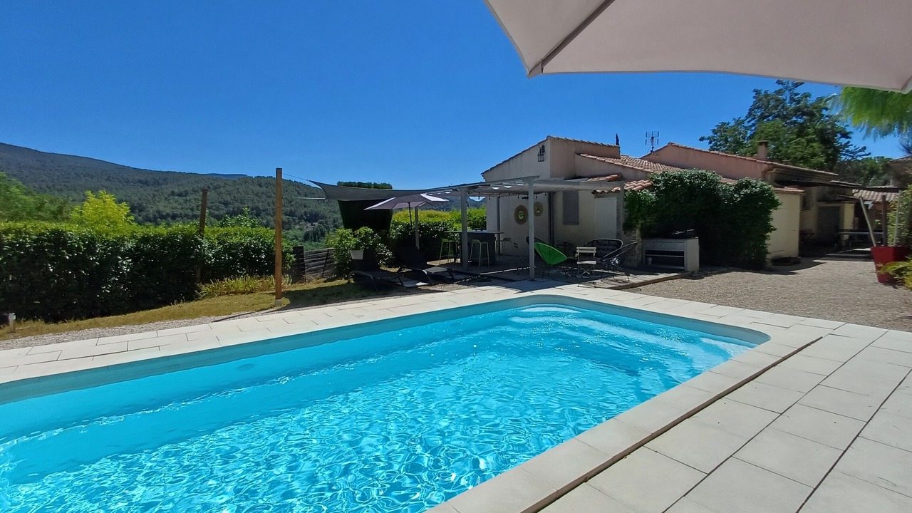 Photo of Outdoor in Auriol
