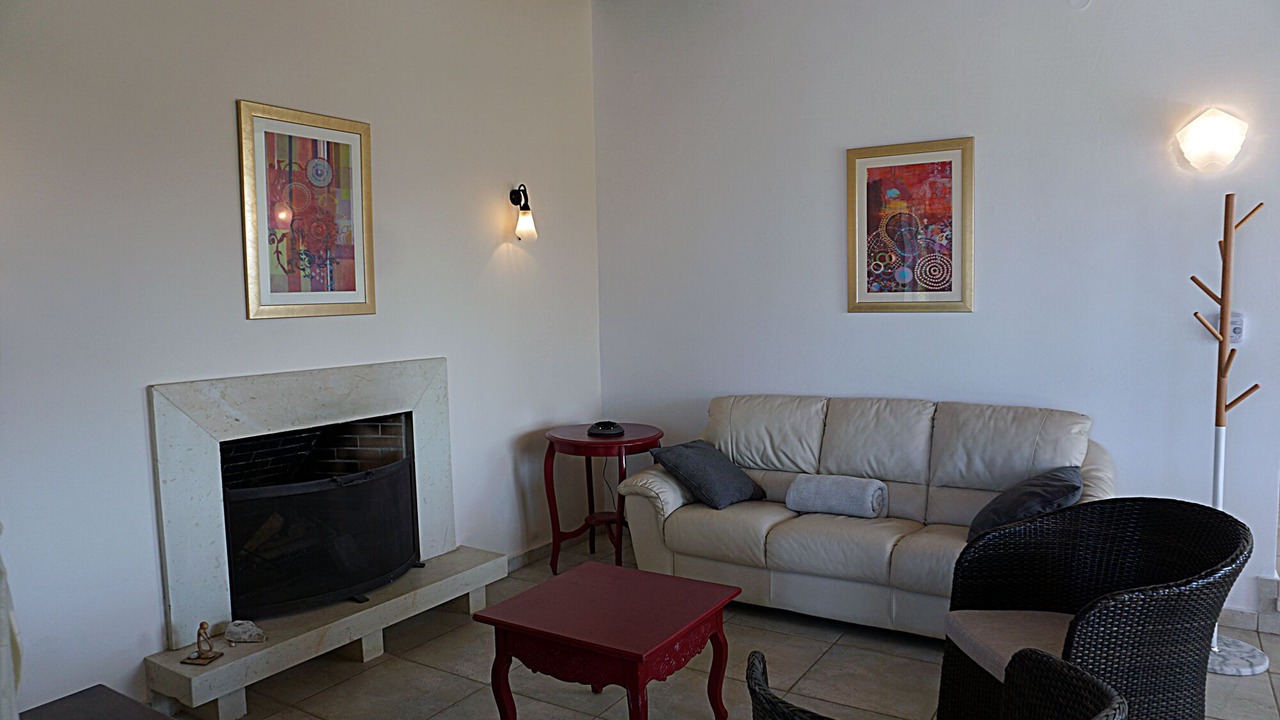 Photo of Livingroom in Douliana