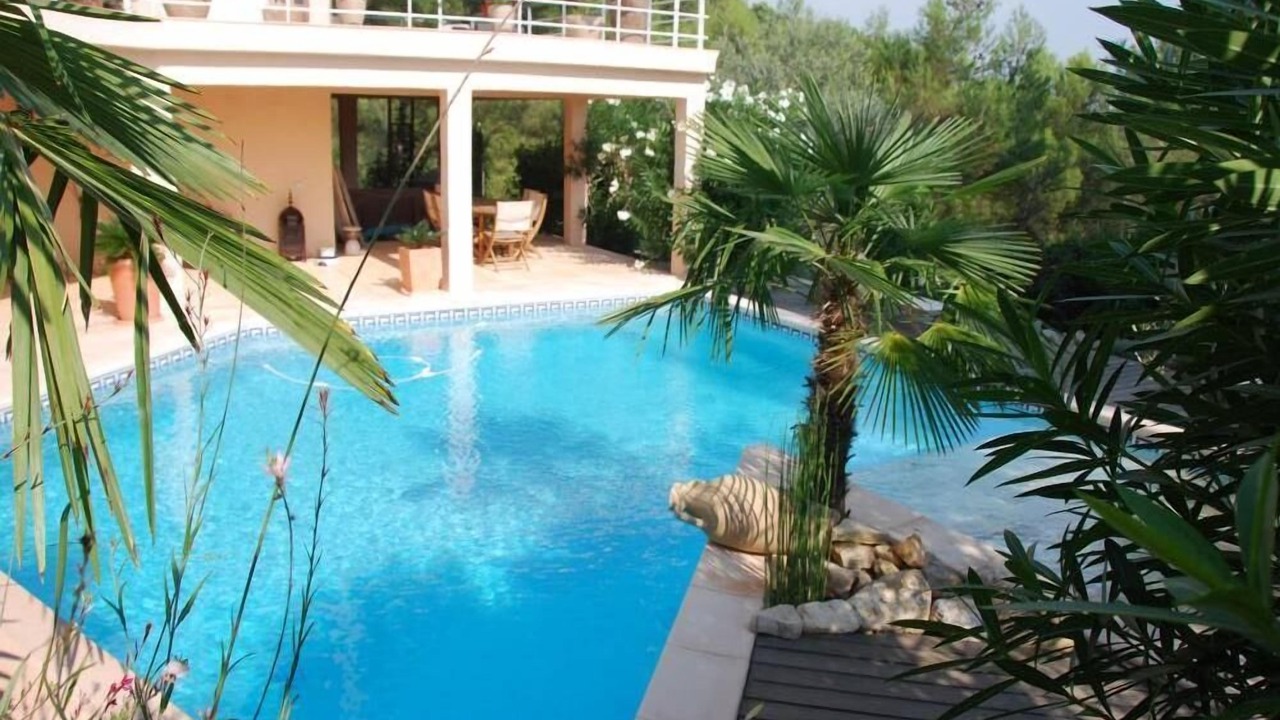 Photo of Outdoor in Saint-Marc-Jaumegarde