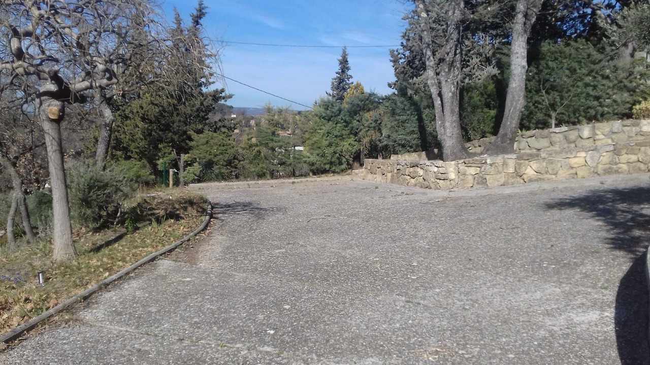 Photo of Outdoor in Cadenet
