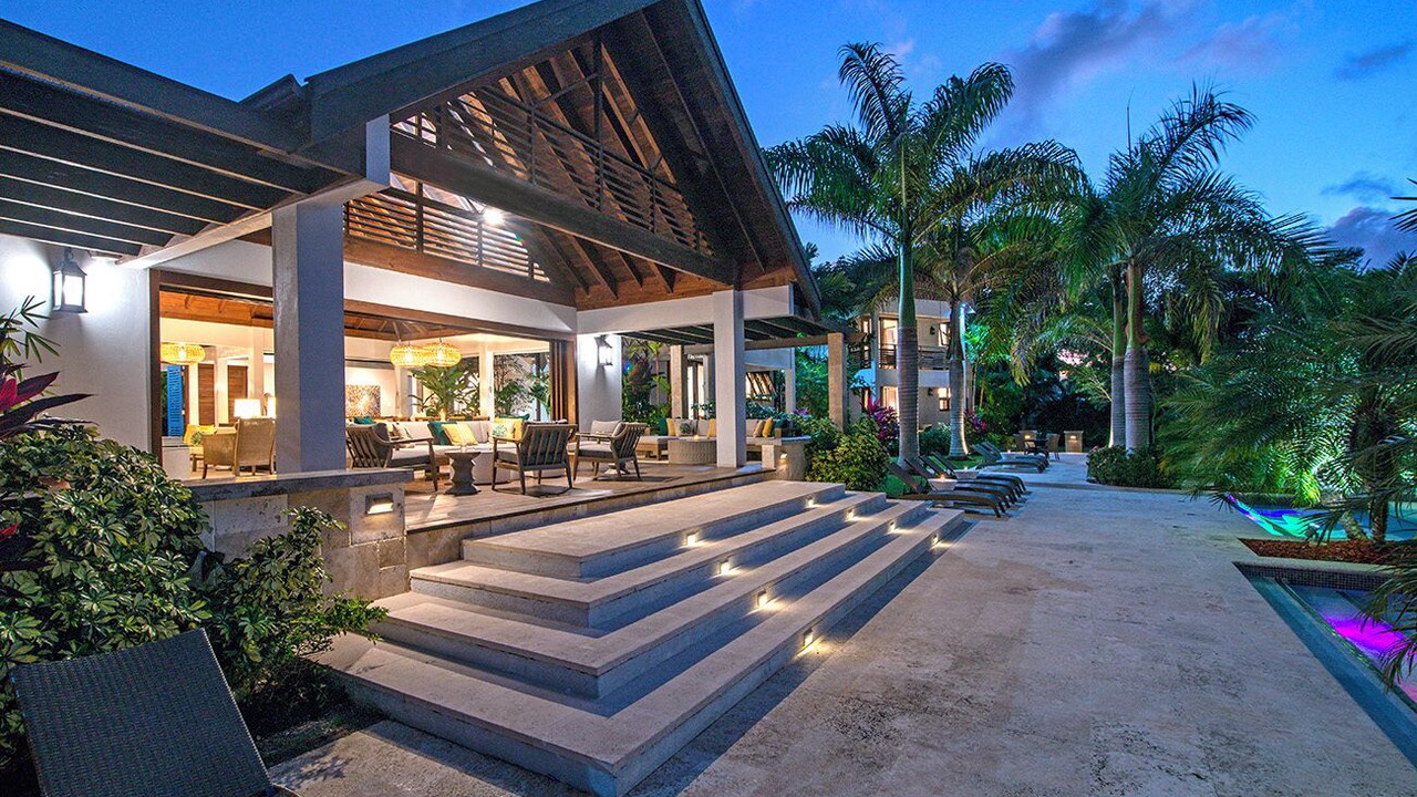 Photo of Patio Balcony in Mammee Bay