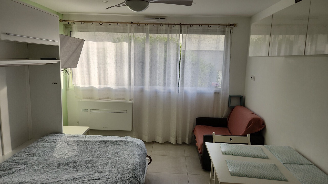 Photo of Bedroom in Villeneuve-Loubet
