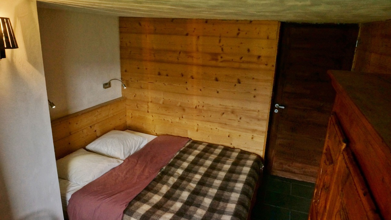 Photo of Bedroom in Arc-1600