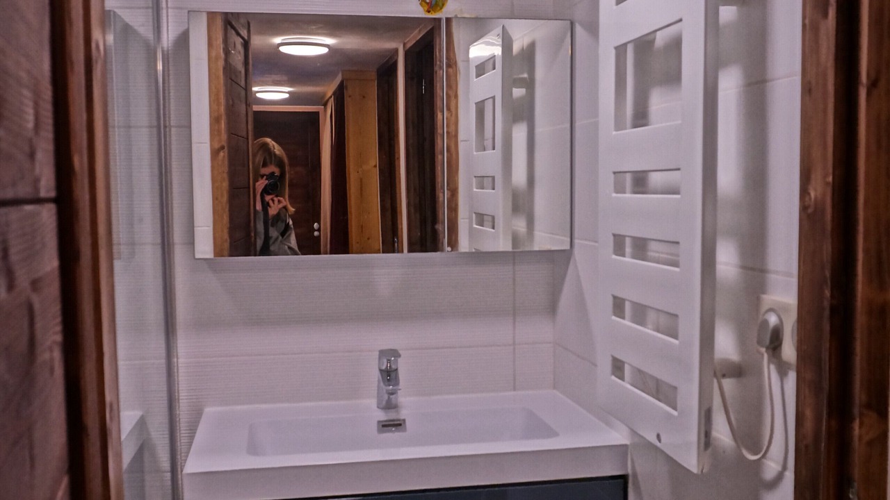 Photo of Bathroom in Arc-1600