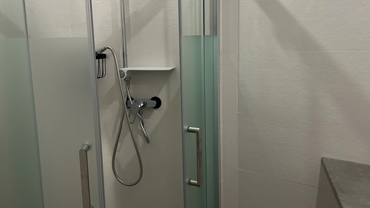 Photo of Bathroom in Cuers